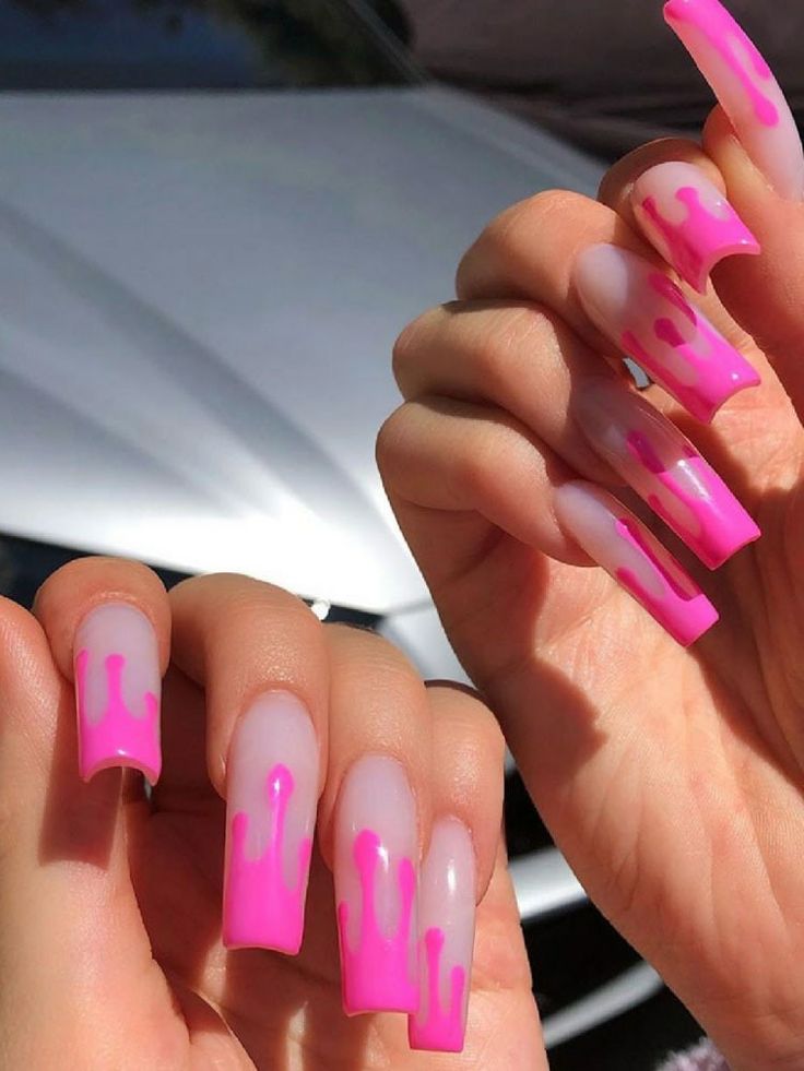 Nails With Drip Design, Nails For 13, Uñas Kylie Jenner, Jenner Nails, Kylie Jenner Nails, Celebrity Nails, Drip Nails, Long Acrylic, Glam Nails