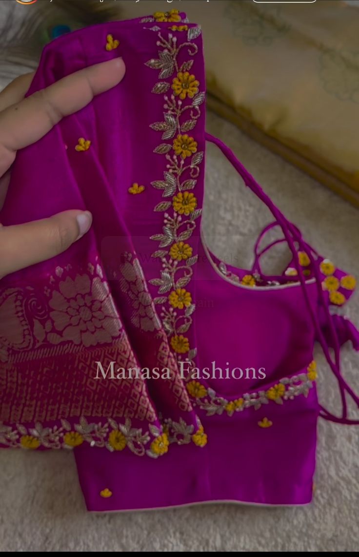 Simple Kasu Maggam Work Blouses, Machine Maggam Work, Simple Maggam Designs For Blouses, Pink Blouse Work Designs Pattu, Simple Maggam Work Designs For Blouses, Simple Computer Work Designs For Blouses, Simple Maggam Work Blouses Latest, Simple Blouse Work Designs, Maggam Work Blouse Designs Latest For Pattu Sarees