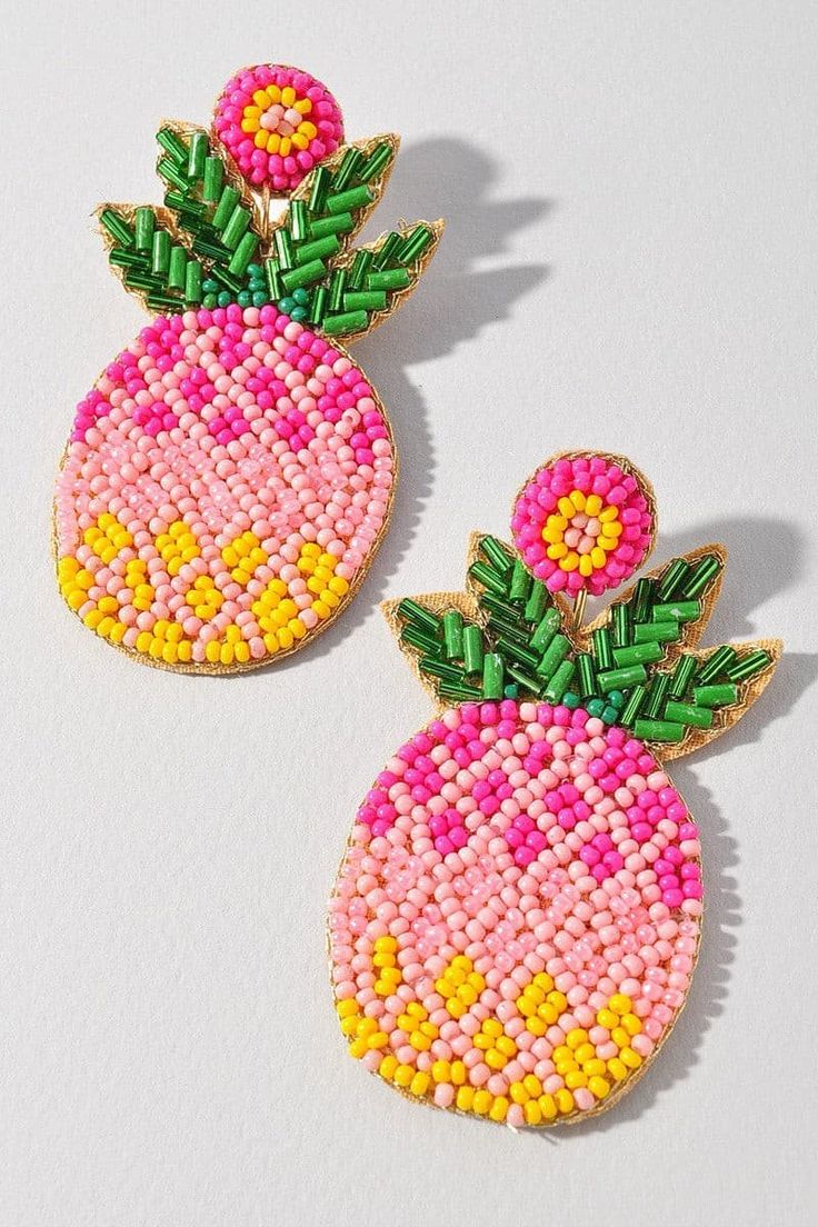 THE PINK PINEAPPLE EARRINGS - Rollin' Pistols Beaded Diy, Felted Earrings, Diy Earrings Easy, Earrings Diy Handmade, Embroidery Beaded, Diy Fabric Jewellery, Hand Beaded Embroidery, Diy Bead Embroidery, Earrings Patterns