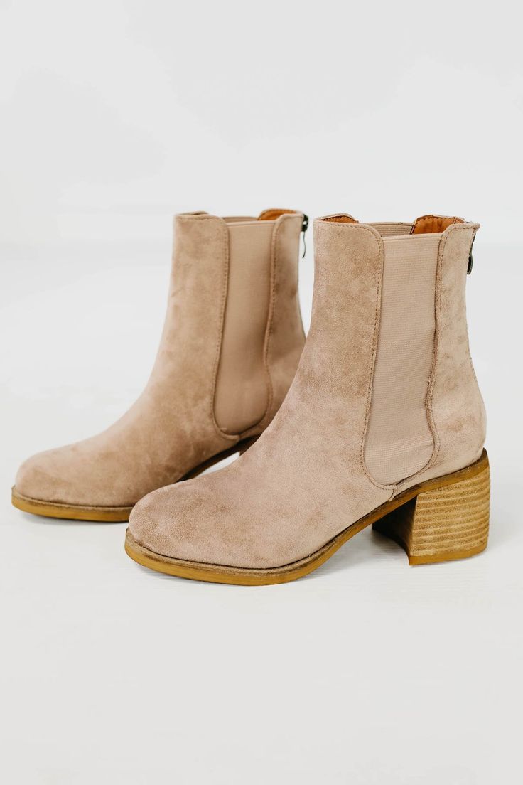 Take your first step into fall in style with The Villa Bootie! Featuring a thick block heel, pull-on style, rounded toe, and Chelsea style. These babies pair with almost anything so you'll be reaching for them every day - and we can't blame you! Zipper back Chelsea style True to size Model wore her true size 10 by BEAST BRAND Fitted Beige Booties For Fall, Cream Block Heel Booties For Fall, Casual Beige Suede Booties, Beige Medium Width Booties For Fall, Fall Suede-lined Booties Medium Width, Booties Outfit, Cute Winter Outfits, Beauty Clothes, Pair Of Pants