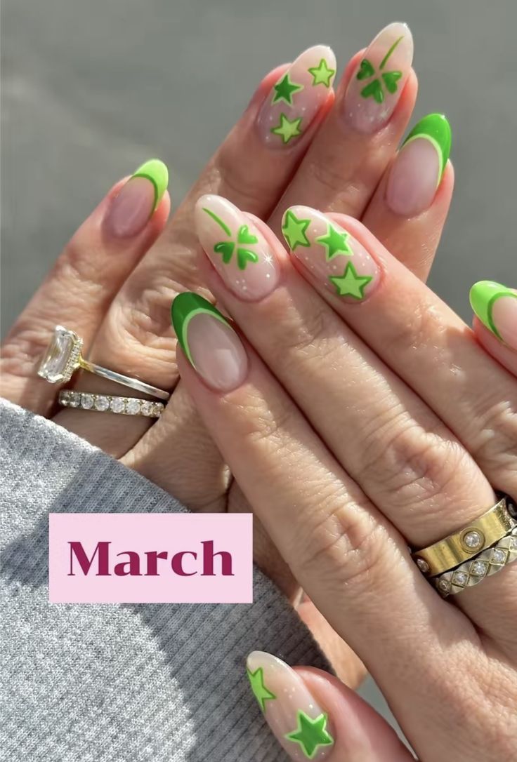 Green Gel Manicure, Green March Nails, Lucky Charm Nails, Nail Color Schemes, Hippie Nail Ideas, Green Star Nails, Green And Orange Nails, Cute Animal Nail Art, St Patty Nails