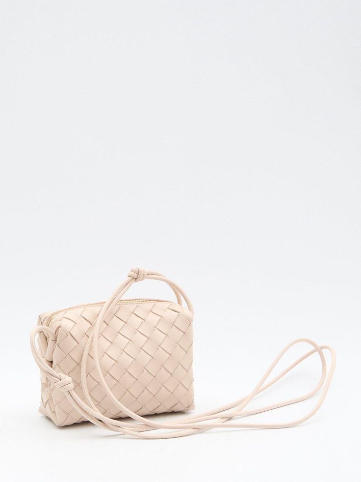 100% lambskin Cream Leather Shoulder Bag With Woven Details, Classic Beige Woven Leather Bag, Elegant Beige Woven Leather Bags, Beige Woven Leather Clutch Shoulder Bag, Luxury Cream Shoulder Bag With Woven Leather, Luxury Cream Woven Leather Shoulder Bag, Formal Beige Woven Leather Bag, Beige Pouch Bag With Intrecciato Weave, Beige Woven Leather Clutch Bag