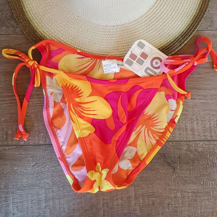 Nwt No Boundaries Orange Tropical Bikini Bottoms. String Sides For Adjusting At The Hip. Size Medium Pet Free/Smoke Free Home Pink Tie-side Vacation Bottoms, Pink Tie-side Bottoms For Vacation, Adjustable Pink Summer Bottoms, Adjustable Pink Bottoms For Summer, Adjustable Pink Bottoms For The Beach, Adjustable Pink Beach Bottoms, Orange Tropical Stretch Swimwear, Adjustable Pink Tropical Swimwear, Orange Beachy Swim Bottoms