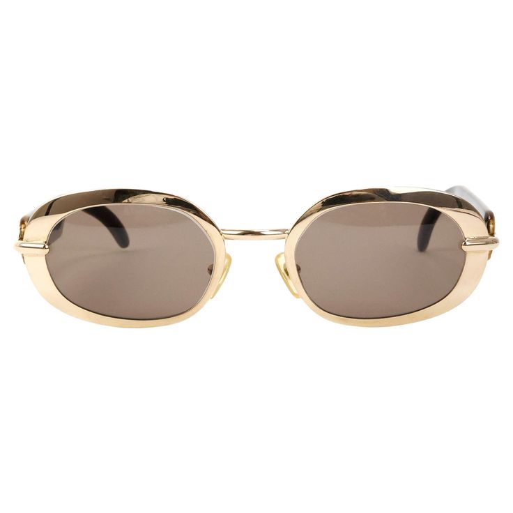 Christian Dior round metallic sunglasses color gold. Condition: Really good. Chloe 2024, Metallic Sunglasses, Color Dorado, Colored Sunglasses, Christian Dior, Sunglasses Accessories, Chloe, Dior, Fashion Accessories