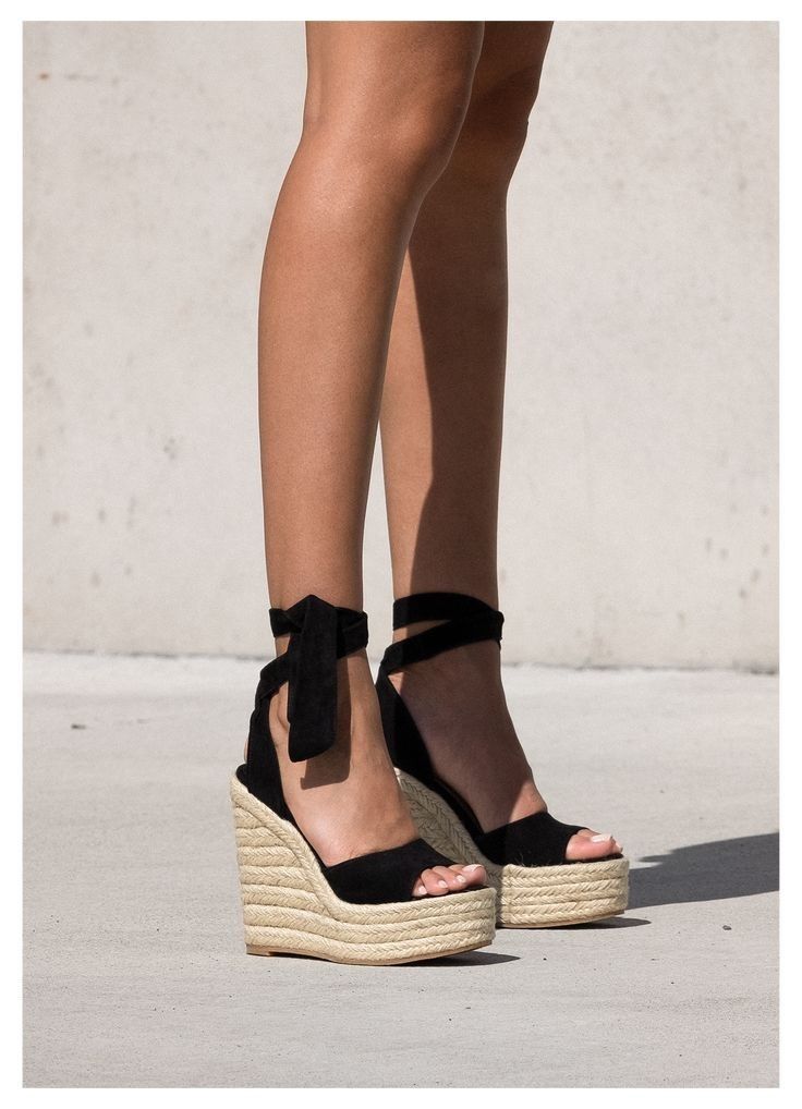 Wedge Sandals Outfit, Summer Dress Shoes, Summer Dresses Shoes, Hak Tinggi, Womens Espadrilles Wedges, Cute Shoes Heels, Shoes Heels Classy, Lace Up Espadrilles, Wedges Sandals