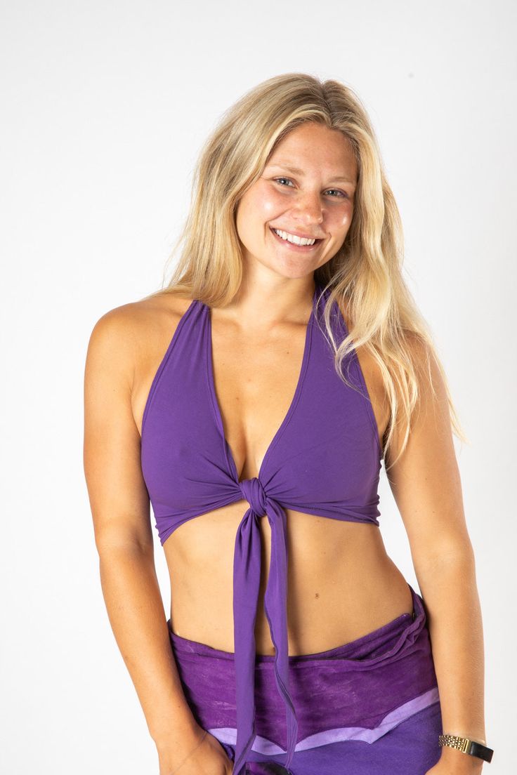 Our fan-favorite Yantra Wrap Top is back, and better than ever in a bunch of bright and bold new colorways! You can dress it up or dress it down, tie it in front or wrap it around the back, and it's soft, stretchy, and supportive in all the right ways. It can be a boho-chic bralette, a stretchy yoga top, or a sports bra, it's the convertible of fun hippie boho fashion. Which asanas will you choose? Versatile Stretch Halter Top With Tie Back, Wrap Top With Tie Back, Fitted Wrap Top For Beach, Yoga Wrap Top, Yantra Yoga, Magic Skirt, Sagittarius Gifts, Scorpio Gifts, Virgo Gifts