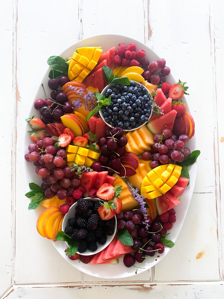 Fruit. Fruit platter. Berry. Summer entertaining. Pineapple. Mango. Cherry. Blueberry. Watermelon. Dessert. Healthy Berry Platter, Summer Fruit Platter, Fruit Platter Designs, Christmas Fruit, Charcuterie And Cheese Board, Berry Fruit, Variety Of Fruits, Fruit Platter, Food Platters