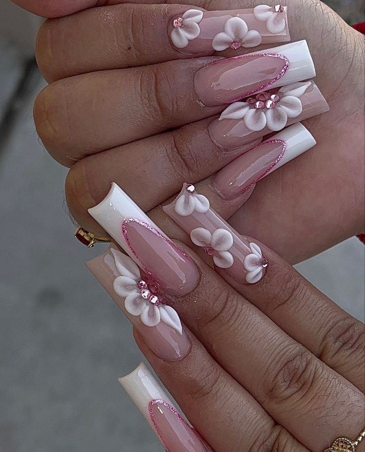 Acrylics Aesthetic, Easy Nail Art Tutorial, Nails Art Simple, Nail Art 2022, Design Nails Art, Nail Art Aesthetic, Nail Art Trendy, Nail Art 2023, Uñas Aesthetic