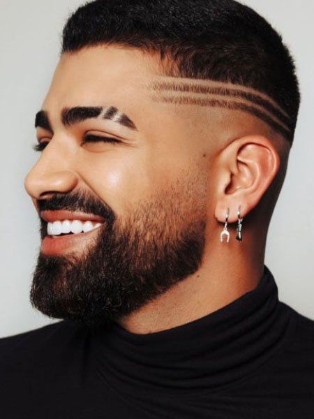 Double Stripe Hair And Eyebrow Design Eyebrow Cut, Shave Eyebrows, Hair Designs For Men, Eyebrow Slits, Beard Designs, Eyebrow Design, Best Beard Styles, Guys Eyebrows, Beard Fade