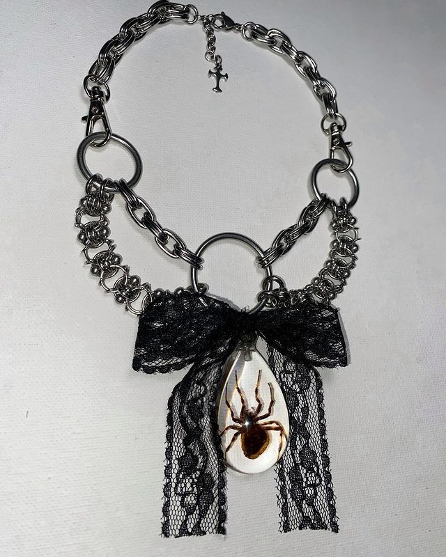 All Posts • Instagram Queen Of The Ring, Jump Ring Jewelry, Chain Maille Jewelry, Gothic Necklace, Handmade Wire Jewelry, Chain Mail, A Necklace, Now Open, Gothic Jewelry