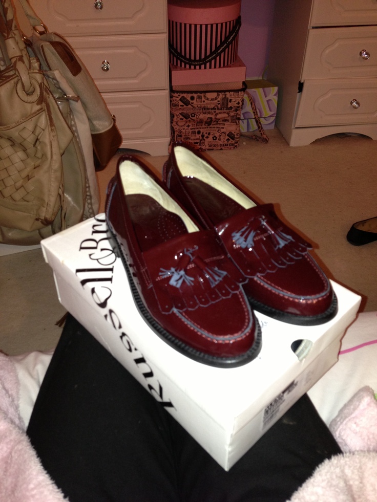 Got my Russell and Bromley shoes xx Russel And Bromley, Russell And Bromley, Sperrys, Girly Things, Pretty Things, Boat Shoes, Loafers, Media, Heels