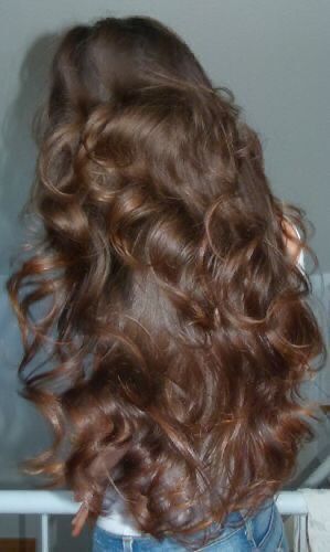 Long Soft Curls, Long Hair Healthy, Brunette Curly Hair, Brown Long Hair, Shiny Healthy Hair, Aesthetic Bow, Bow Aesthetic, Long Healthy Hair, Hair Stylies