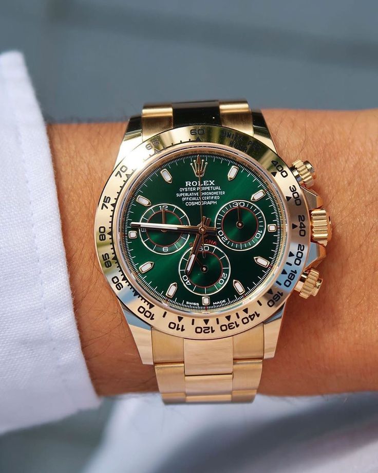 Gold Daytona, Gold Suit, Rolex Cosmograph Daytona, Cosmograph Daytona, Gold Rolex, Gold Watch Men, Expensive Watches, Luxury Lifestyle Dreams, Rolex Daytona