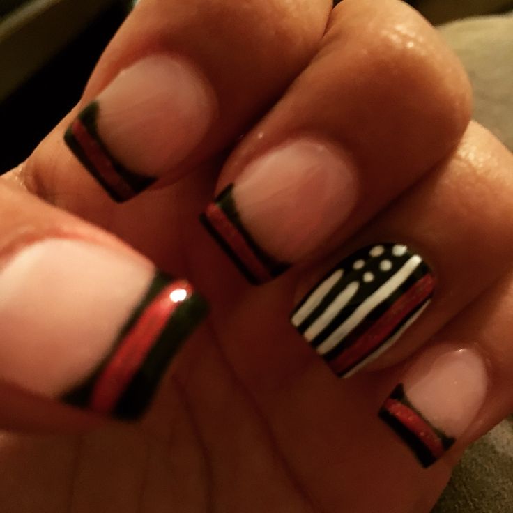 Firefighter red line nails Fire Department Nails, Fire Fighter Nails, Firefighter Nails Designs, Woman Firefighter Tattoo, Firefighter Nails, Firefighter Pinup Tattoos, Camo Nail Designs, Firefighter Flag Tumbler, Country Acrylic Nails