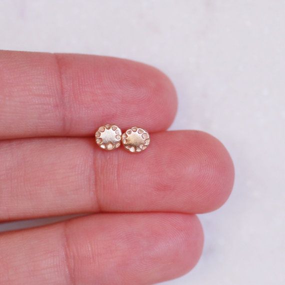 Gold Wildflower Post Earrings Gold Disc Earrings by LilianGinebra Gold Disc Earrings, Lake Oswego, Gold Disc, Disc Earrings, Small Flowers, Earrings Gold, Earrings Handmade, Post Earrings, Solid Gold