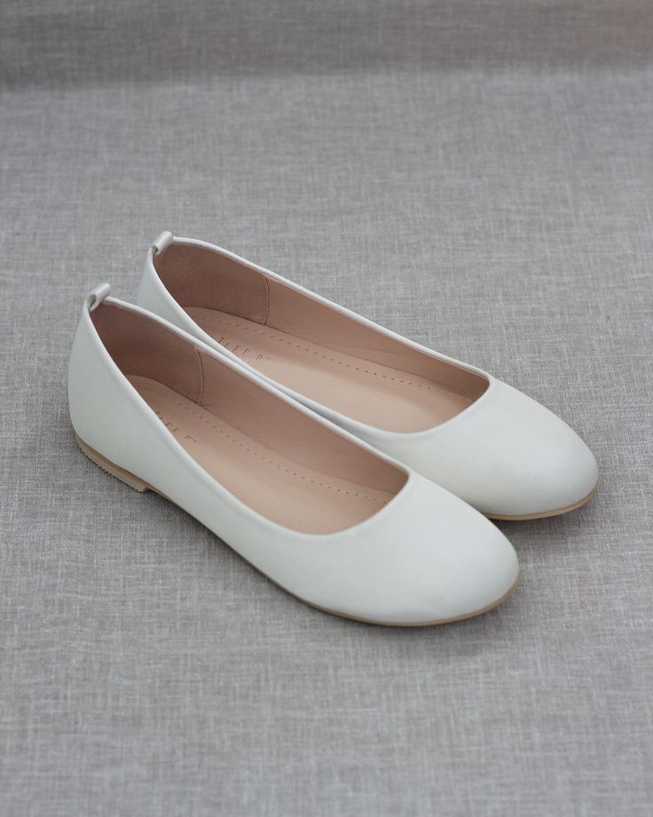 Contemporary and refined designed ballet inspired wedding flats. This smooth satin round toe flat brings comfortable simplicity and elegance to your wedding ceremony and/or reception, bridal party, date night, or everyday fancy wear. Available in 9 colorsDETAILS:COLORS AVAILABLE: Black, Burgundy, Champagne, Dusty Pink, Hunter Green, Ivory, Light Blue, Navy, and WhiteUPPER: Synthetic upper and liningMATERIALS: Manmade outsole STYLE: CASSIE Comfortable Wedding Flats, Flats Wedding Shoes, Quinceanera Shoes, Soft Ballet Flats, Shoes For Brides, Blue Ballet Flats, Perfect Wedding Shoes, Wedding Shoes Comfortable, Flower Girl Shoes