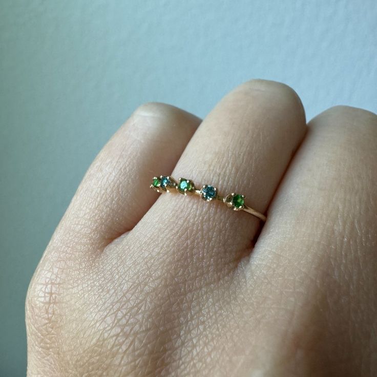 Delicate, 5-Stone Loren Stewart Ring Made Of 14kt Gold With Alternating Blue And Green Topaz. In Excellent Condition. Size 5.5. Perfect For Stacking! Green Topaz, Ring Color, 14kt Gold, Womens Jewelry Rings, Blue And Green, Topaz, Women Jewelry, Ring, Stone