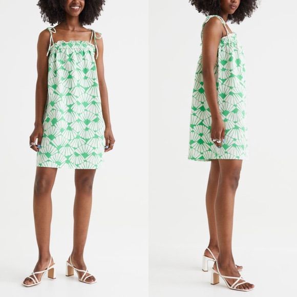 Super Comfortable! I Normally Wear A S-M But I Bought As An Xs Because It Runs Big. H&m Summer Mini Dress, H&m Mini Length Dress For Vacation, Casual H&m Mini Dress For Vacation, H&m Casual Mini Dress For Vacation, H&m Green Dress For Brunch, White H&m Mini Dress For Summer, H&m Casual Sundress For Summer, H&m White Mini Dress For Summer, H&m Cotton Mini Dress For Day Out