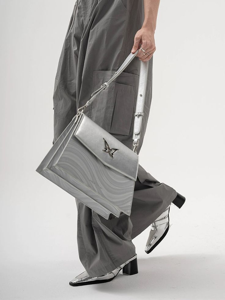 ❤︎Silver Butterfly Bic Shoulder Bag❤︎ Silver Rectangular Large Capacity Shoulder Bag, Trendy Silver Satchel With Large Capacity, Trendy Silver Rectangular Satchel, Silver Large Capacity Rectangular Shoulder Bag, Trendy Silver Satchel For Travel, Trendy Silver Satchel For Everyday Use, Silver Travel Satchel With Adjustable Strap, Luxury Silver Shoulder Bag For Daily Use, Trendy Silver Shoulder Bag For Everyday Use