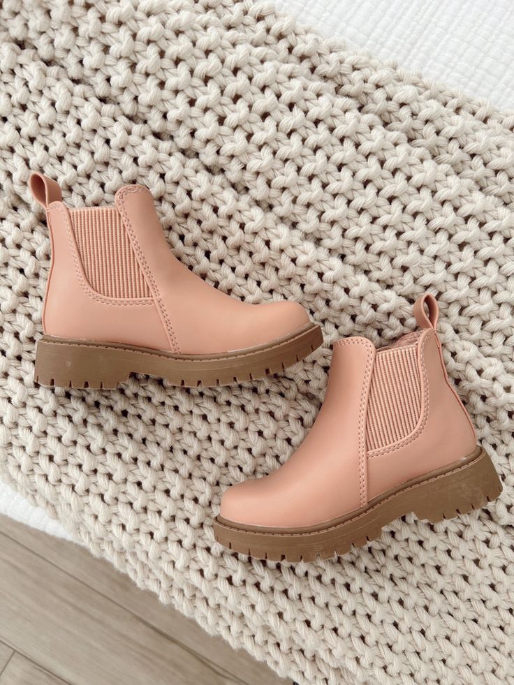 50% OFF SITEWIDE!! RUNNNN 🏃🏽‍♀️ #toddlerboots #toddlerfit #oldnavy #toddlergirl #girloutfit #toddlerwear #outfitsfortoddler #fiftypercentoff #boots #chelseaboots #seasonal #taliseason #winterwear #fa wear #falltransition #transitionaloutfit #whiteboots #shoes #toddlershoes #girlmom #mom #pinkboots #girly #girlshoes #girlygirl Follow my shop @theoabode on the @shop.LTK app to shop this post and get my exclusive app-only content! #liketkit #LTKfamily #LTKshoecrush #LTKkids @shop.ltk https://li Toddler Girl Boots, Toddler Wearing, Girl Boots, Toddler Boots, Pink Boots, Transition Outfits, Fall Transition, White Boots, Leather Chelsea Boots