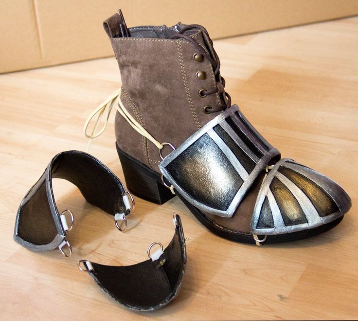 Bard Cosplay, Armor Diy, Kamui Cosplay, Ranger Costume, Armadura Cosplay, Armor Shoes, Foam Armor, Whimsical Accessories, Costume Tutorial