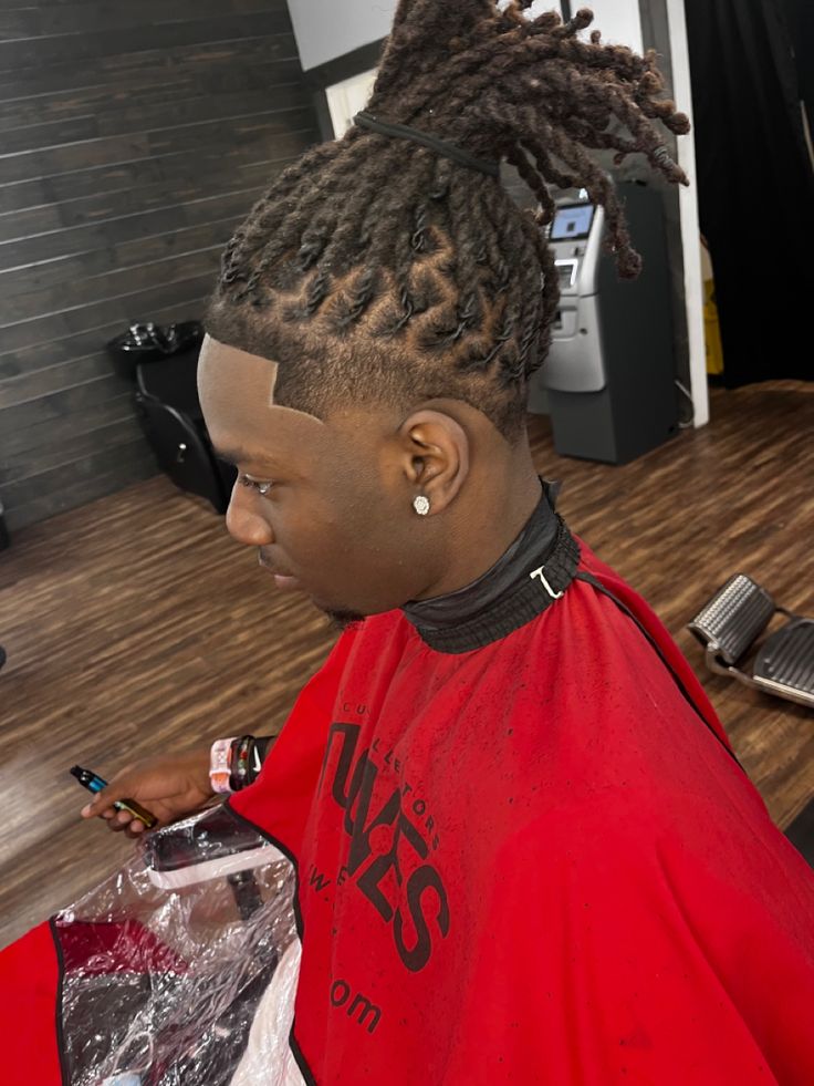 Locs With Temp Fade, Taper Fade Twist Men, Temp Fade Locs, Locs Hairstyles For Men With Fade, Low Taper With Tapered Hairline, High Top Dreads Men Fade Haircut, Low Taper Fade With Locs, Low Taper Fade Dreads, Drop Fade With Dreads