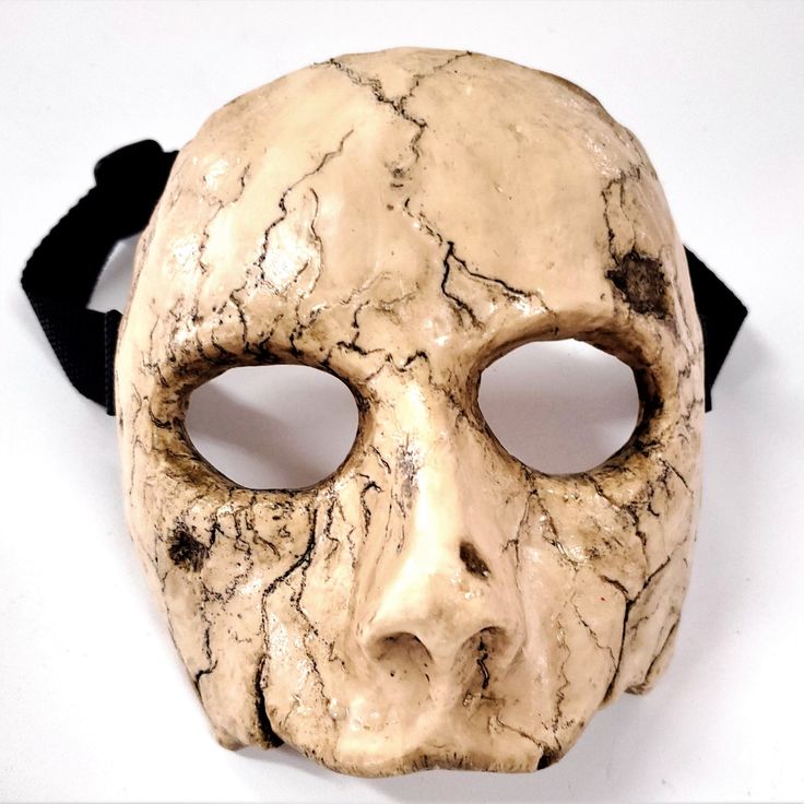 Hand sculpted semi flexible resin cast mask. Has 1 inch nylon webbing strap with buckle. Padding inside for comfort. Very realistic Mask. Black out your eyes and this is an amazing Cracked Doll Face Mask. Can be displayed as art piece when not in use. Open Mouth Mask, Cracked Mask, Skull Gas Mask, Doll Face Mask, Cracked Doll, Realistic Mask, Flexible Resin, Horror Halloween Costumes, Horror Masks