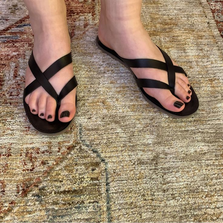 Never Worn, Black Strappy Sandals From Madewell Size 10 If You Have Any Questions Or Would Like More Photos, Please Let Me Know! $30 Obo Black Single Toe Strap Summer Sandals, Black Single Toe Strap Sandals For Summer, Black Toe Post Sandals For Beach, Black Single Toe Strap Flip Flops For Vacation, Black Toe Post Sandals For Vacation, Casual Black Flip Flops With Single Toe Strap, Summer Black Flip Flops With Single Toe Strap, Black Summer Flip Flops With Single Toe Strap, Black Toe Loop Sandals For Beach