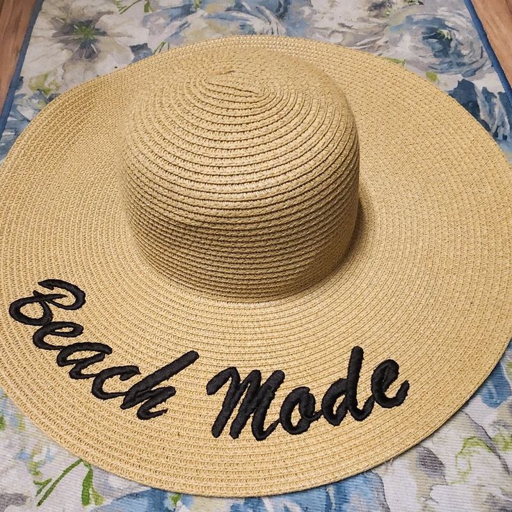 Womens Beach Straw Hat Never Worn Adjustable Beachwear Hat For Day Out, Chic Straw Hat For Pool And Beach Season, Chic Beach Season Hats For Pool, Chic Hats For Pool And Beach Season, Chic Beach Season Hats, Adjustable Beachwear Sun Hat For Day Out, Casual Beige Sun Hat For Pool, Beachwear Straw Hat For Beach Season Day Out, Beachy Sun Hat For Vacation Day Out