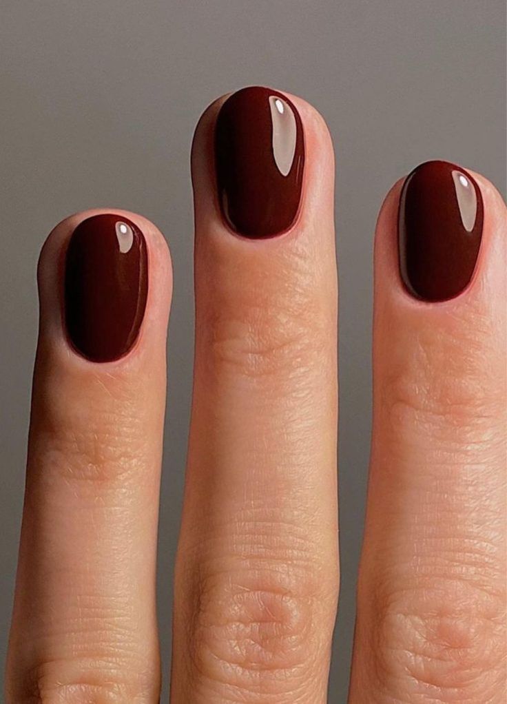 Short Fall Nails Pale Skin, Gel Nail Lengths, Current Nail Colors, Dark Summer Nail Colors, Red Brown Nail Color, Dark Nail Colors Summer, Dark Nails For Summer, Moody Nail Colors, Fall Nail Colors Opi Gel