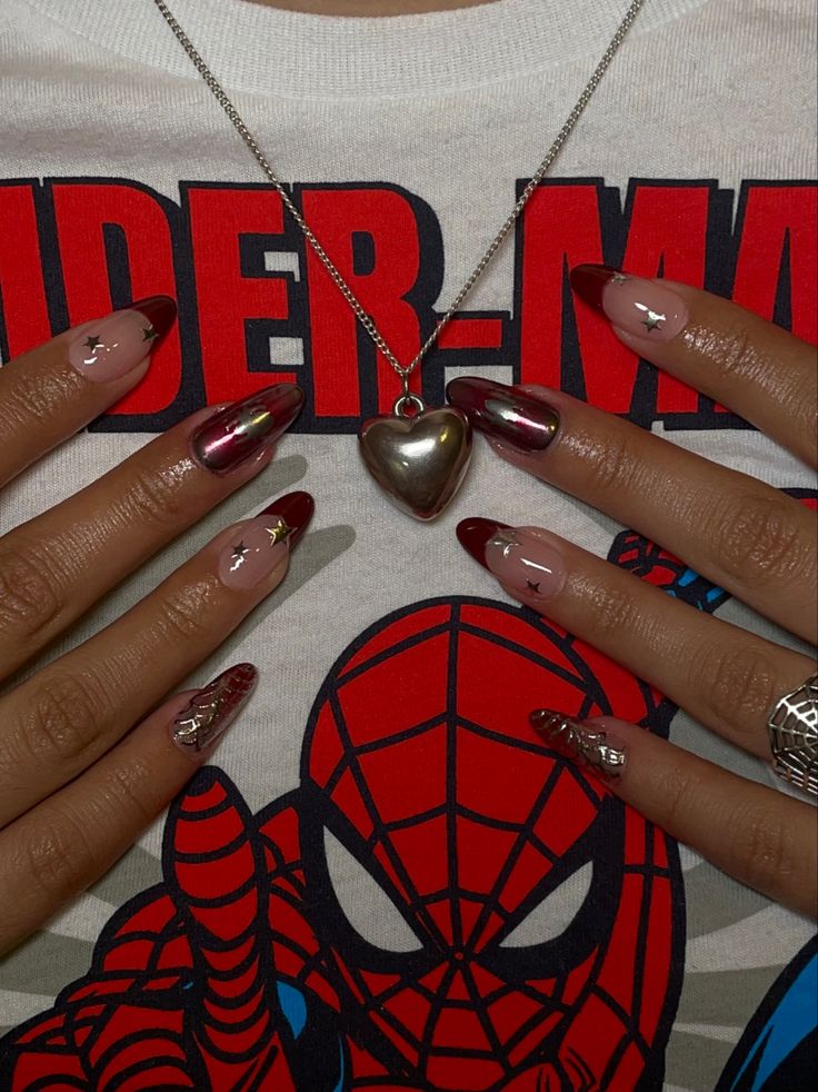 Y2k Nails Acrylic Black And White, Spider Man Nails Short Simple, Spider Man Valentines Nails, Spiderman Christmas Nails, Spider Man Almond Nails, Nail Inspo Y2k Simple, Spider Man Themed Nails, Spidergirl Nails, 777 Nails Design