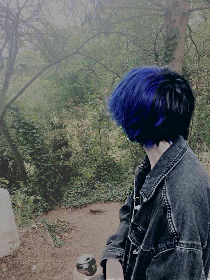 Dark Blue Hair Men Aesthetic, Black And Blue Hair Short, Midnight Blue Hair Men, Trollhunters Aesthetic, Blue Hair Men Aesthetic, Blue Hair Guy Aesthetic, Blue Hair Aesthetic Boy, Male Blue Hair, Skyler Core