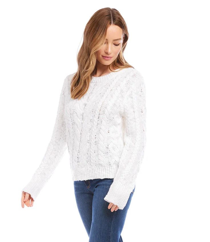 Richly textured yarns create a polished cable knit pattern over this pullover sweater that is sure to become a wardrobe essential. Sweaters Cropped, Cropped Sweaters, Cable Knit Pattern, Textured Yarn, Oversized Sweaters, Classic Sweater, Cute Sweater, Light Sweater, Women's Sweaters