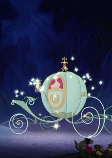 the princess and her carriage are going down the road in disney's sleeping beauty