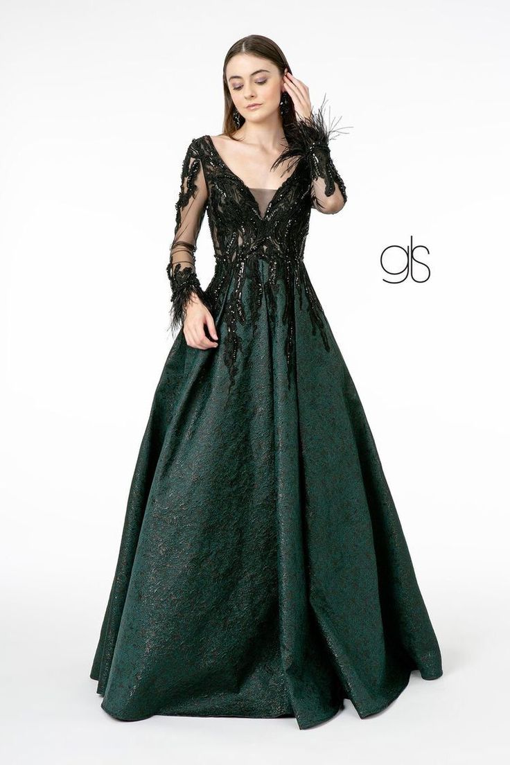 Printed Gowns, Prom Dresses For Sale, Ball Gown Skirt, Perfect Prom Dress, Prom Dresses Online, Floor Length Gown, Vestidos Prom, Black Wedding Dresses, Long Black Dress