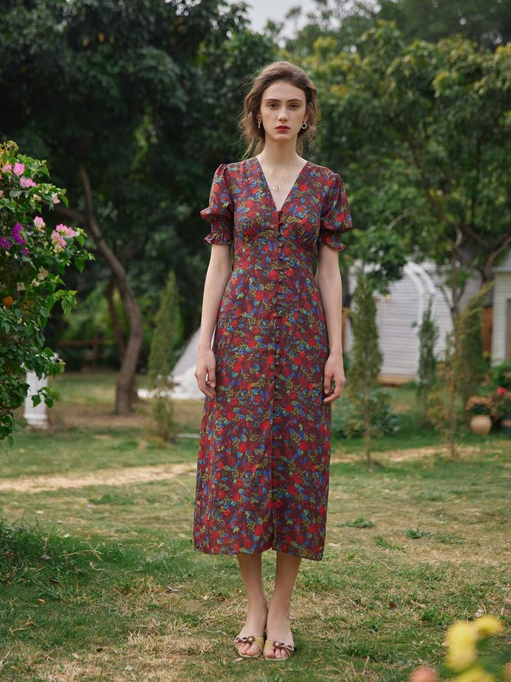 Simple Retro, Retro Mode, Vestidos Vintage, Everyday Dresses, Mode Inspiration, Printed Maxi, Dress Design, Vintage Dress, Printed Maxi Dress