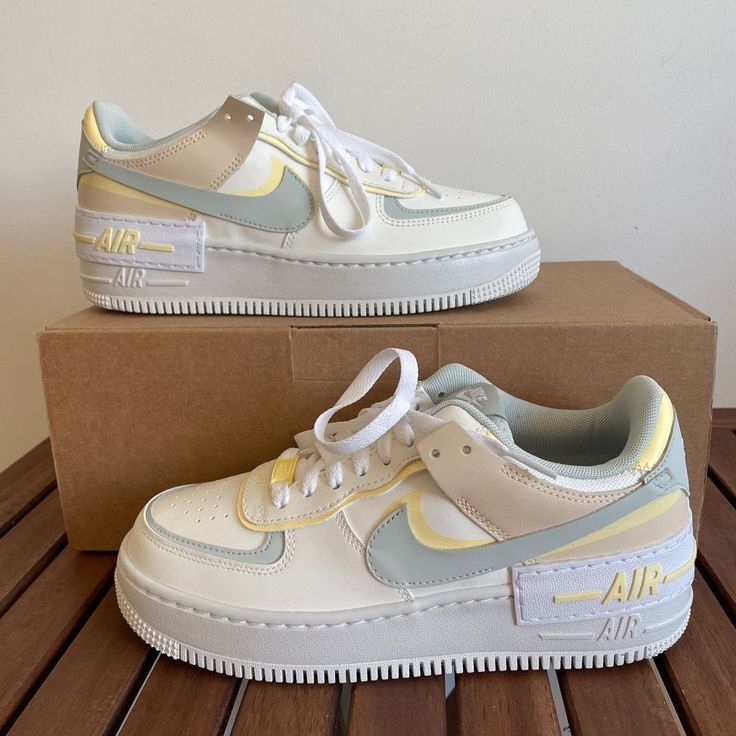 !!!Shoes Without Shoes’ Box!!!! Brand New Nike Air Force 1 Shadow Size Women 8 Style Code:Dr7883-101 Color: Sail Light Silver Citron Tint This Size Is Sold Out Online! *********** Please Take A Close Look Of All Pics And Video, You Will Get The Exact Pair Of Shoes Displayed In Pics. All Sales Are Final And I Don’t Accept Return! Thank You! Swaggy Shoes, Boty Nike, Nike Air Force 1 Shadow, New Nike Air Force, Air Force 1 Shadow, Shoe Storage Solutions, Dr Shoes, Nike Fashion Shoes, Pretty Shoes Sneakers