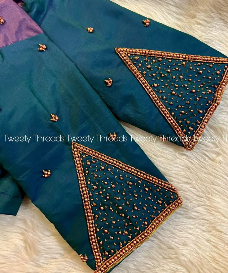 New Model Aari Work Blouse Design, Hand Aari Work Blouse Design, Simple Aari Sleeve Design, Blouse Back Neck Designs Latest Simple Aari Work Designs, Simple Arri Work Design, Aari Work Neck Design For Blouse, Aari Patch Work Designs, Sleeve Aari Work Design, Aari Work Hand Design