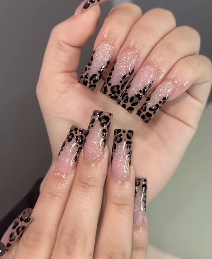 Nail inspo Cheetah Print Nails Short, Colorful Cheetah Print Nails, Cheetah Acrylic Nails, Colorful Cheetah Print, Cheetah Print Nails, Cheetah Nails, Girly Acrylic Nails, Print Nails, Leopard Nails