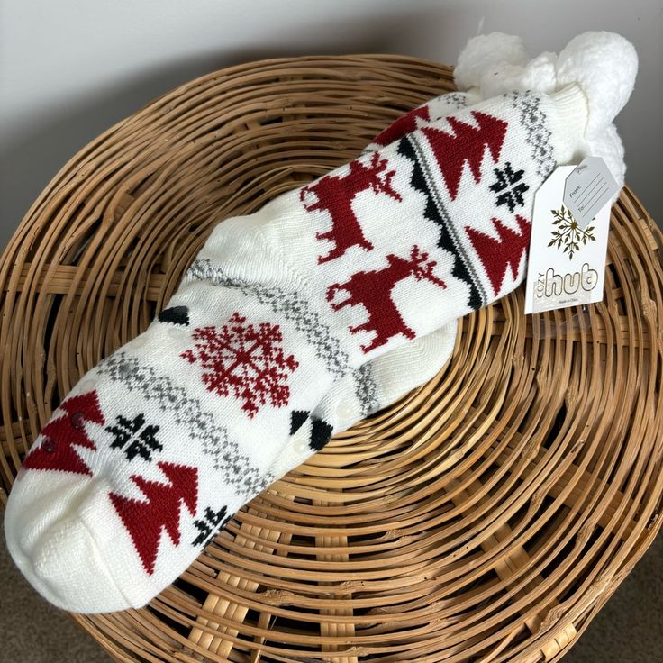 Fuzzy Sherpa Christmas Socks Non Skid Bottom Women’s One Size, Fits Up To Size 10 New With Tags Fuzzy Socks Christmas, Cute Fuzzy Socks, Xmas Socks, Christmas Slippers, Santa Socks, Winter Socks, Winter Themed, Christmas Socks, Slipper Socks