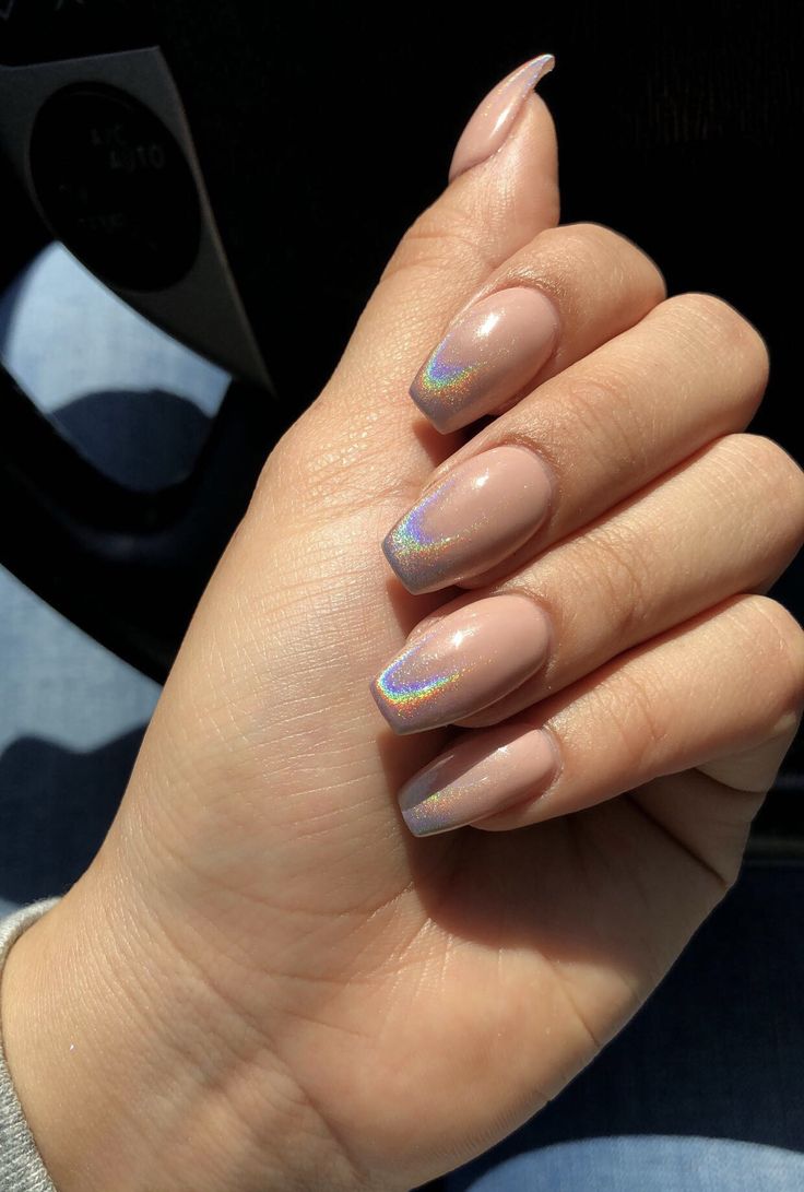 chrome ombré nails Ombre Nail Art Tutorial, Shattered Glass Nails, Ombre Chrome Nails, Nails Yellow, Her Nails, Nail Art Ombre, Nail Design Ideas, Glass Nails, Holographic Nails