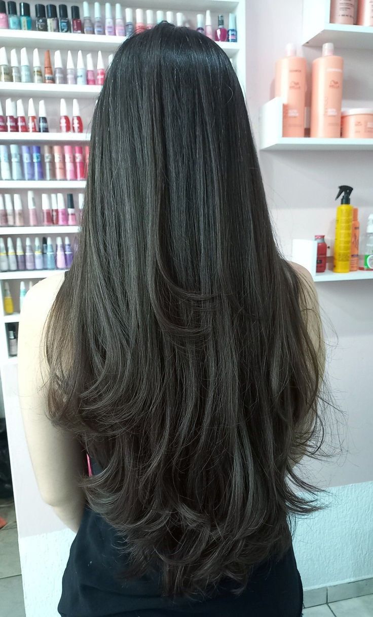 Extra Layers Haircuts, Deep Layer Haircut For Long Hair, U Haircut For Long Hair With Layers, Deep Layers Haircut, Long Hair U Shape Cut, Deep U Haircut Long Hair, Deep V Haircut Long Hair, Long Layered Hair V Shape, Long V Shaped Layered Hair