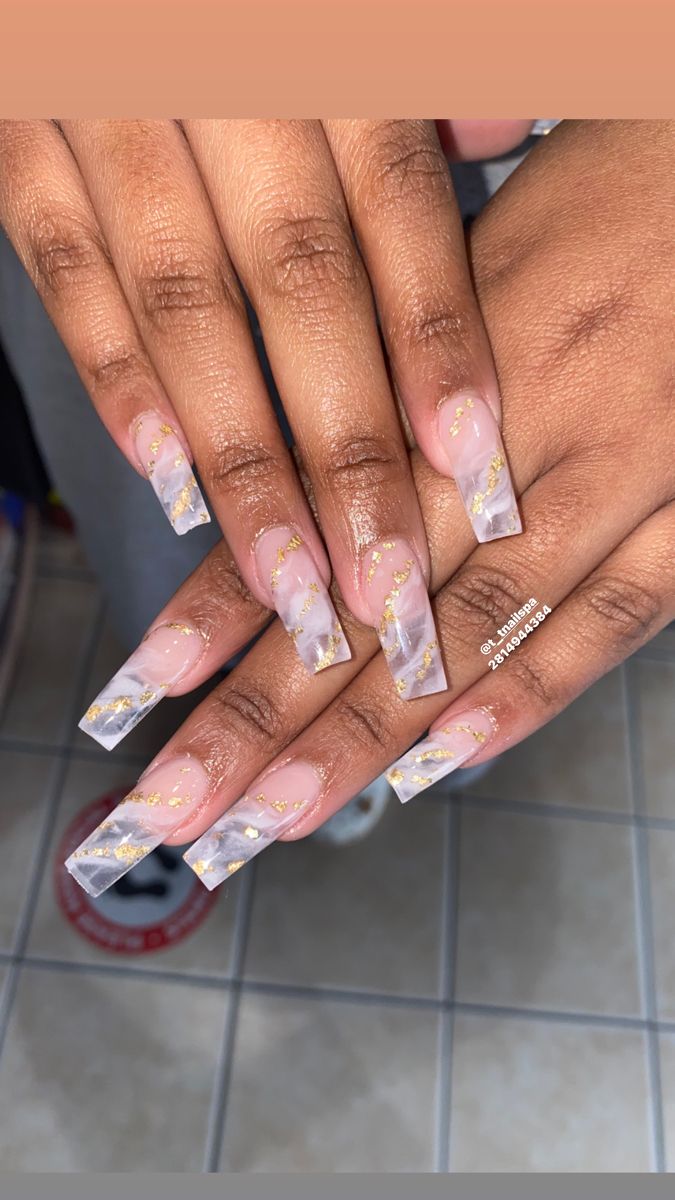 Nails Acrylic Marble White, Marble Gold Nails, Marble Ombre Nails, Bougie Nails, Marble Nails Design, Iconic Nails, What Nails, Everyday Nails, Natural Acrylic Nails