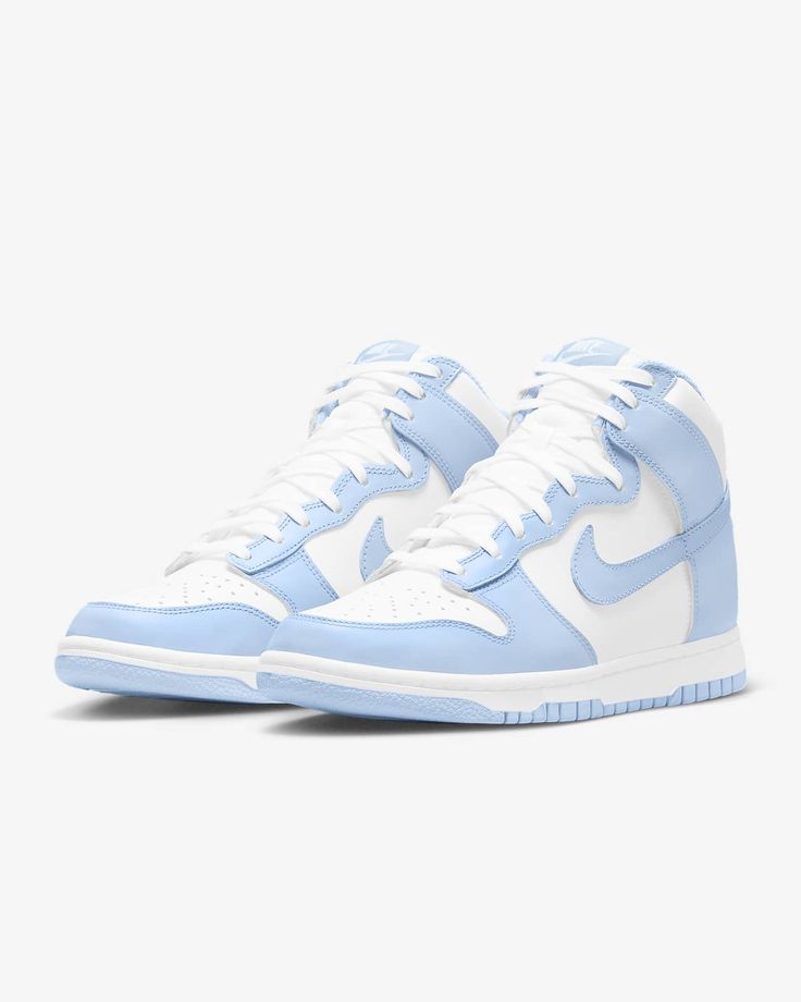 Nike Dunk High Women's Shoes. Nike.com Nike Dunk High Aluminum, Dunk High Aluminum, Nike Dunk High Women, Nike Azul, Unc Jordans, Blue Chill, Powder Blue Color, Nike Tracksuit, Nike High