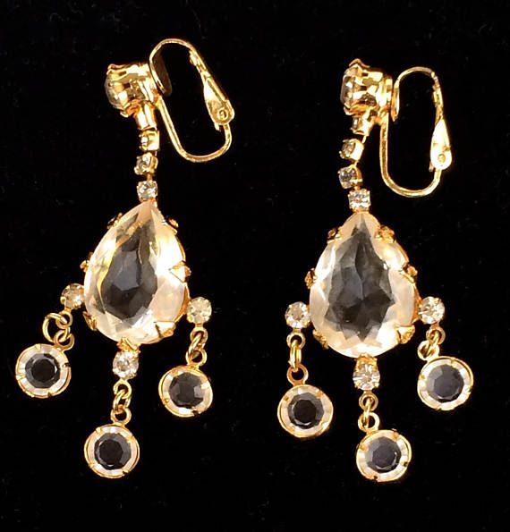 Crystal Drop Earrings Chandelier Vintage Clip ons Vintage Crystal Chandelier, Chandelier Vintage, Gold Chandelier Earrings, Earrings Chandelier, Crystal Chandelier Earrings, Gold Chandelier, Vintage Chandelier, Vintage Clip, Crystal Drop Earrings