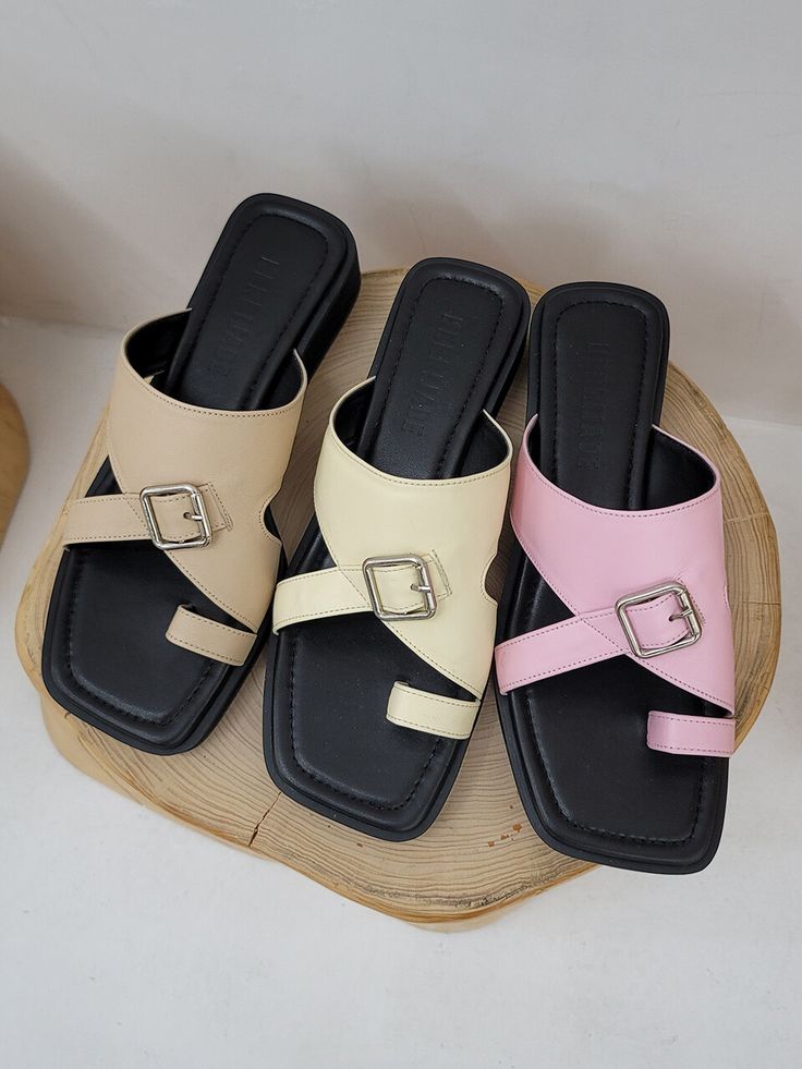 Editor's NotesKERRIJADE's uniquely designed buckle accent slide/sandals are comfortable and stylish. - Open square toe- Sponge midsole- Buckle detail on the vamp- Toe-ring- Vamp holds most of your instep for comfort - Wide cushioned outsoleMeasurements(in.)- Size: KR 225 MM - KR 255 MM- Heel height: 1.18 in- Fits true to size. Composition & Care- Upper: Lambskin - Lining: Pigskin- Avoid direct heat and moisture- Do not wash- Avoid fire- Dry with a dry cloth when wet- Avoi Top Women Shoes, Diy Leather Bag, Professional Shoes, Trend 2024, Mens Leather Sandals, Lit Shoes, Cute Sandals, Strap Shoes, How To Make Shoes