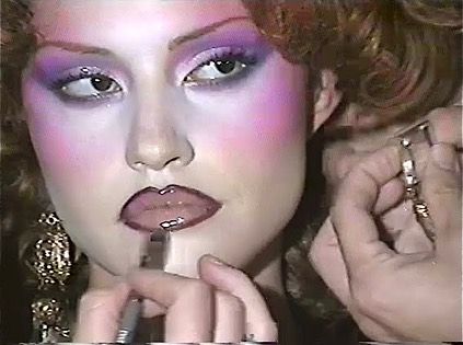 DUDA on Twitter: "glam by thomas angeli on gabbriette 🍒 https://t.co/mNq8xUvnOo" / Twitter Purple And Gold Aesthetic, 90s Makeup Look, Bold Eyeshadow, Mekap Mata, 20 Makeup, 80s Makeup, Makeup Inspired, Pride Makeup, Barbie Makeup