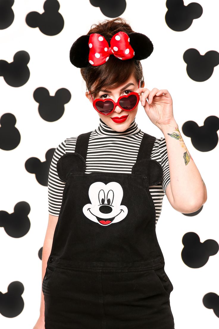 Disney World Outfit Ideas, Disney Outfit Ideas, Food Halloween Costumes, Disney Park Outfit, Goth Disney, Disney Trip Outfits, Disney Wear, Keiko Lynn, Food Halloween