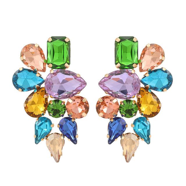 These eye-catching Luxury Chunky Colorful Crystal Maxi Stud Dangle Earrings will elevate any look. Evoking a sense of refinement and elegance, these standout pieces showcase vibrant chunky big gem crystals set in classic maxi studs that dangle in a captivating display. Perfect for any special occasion. Available in four different colors. Details Item Type: Fashion Earrings Metal Type: Zinc Alloy Material: Acrylic Size: 5.4*3.1cm Back Finding: Push Back Big Stud Earrings, Popular Earrings, Cheap Earrings, Gem Earrings, Wedding Party Jewelry, Stone Studs, Color Dorado, Online Earrings, Geometric Earrings