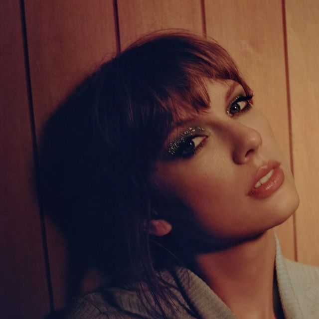 taylor in 4k Midnights Photoshoot, Midnights Aesthetic, Taylor Swift Photoshoot, Midnights Taylor Swift, Midnights Taylor, Midnights Era, Meet Me At Midnight, Taylor Swift Midnights, Taylor Swift Web